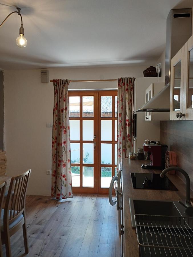 Appartement Liliomfa Apartman à Szigliget Extérieur photo