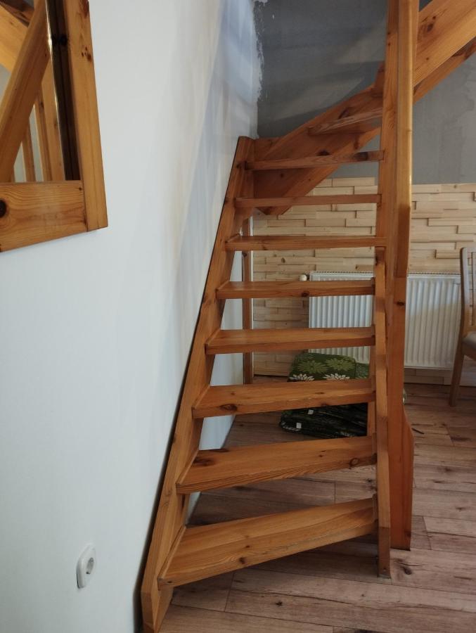 Appartement Liliomfa Apartman à Szigliget Extérieur photo