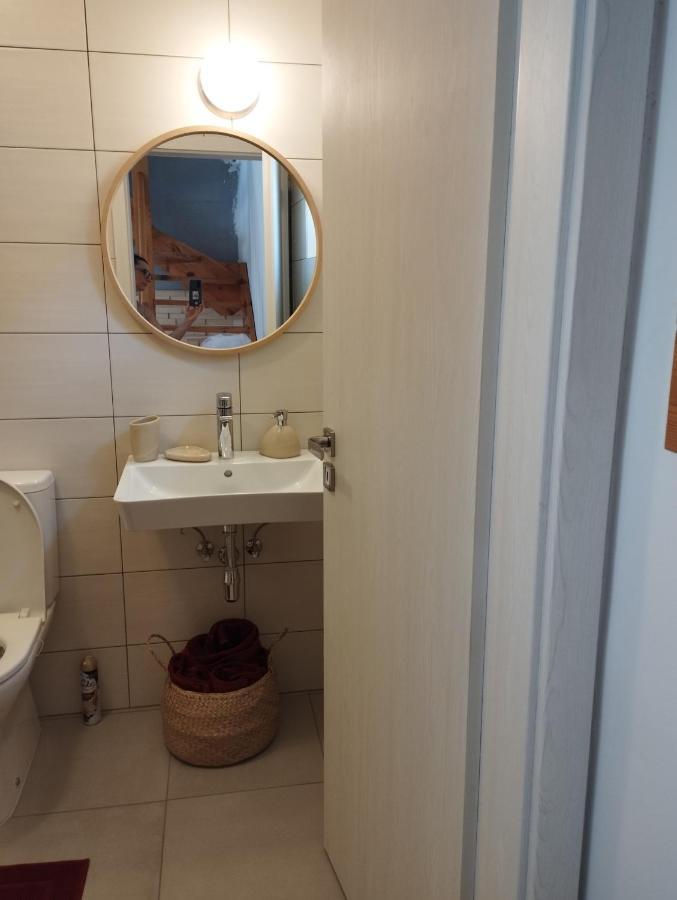 Appartement Liliomfa Apartman à Szigliget Extérieur photo