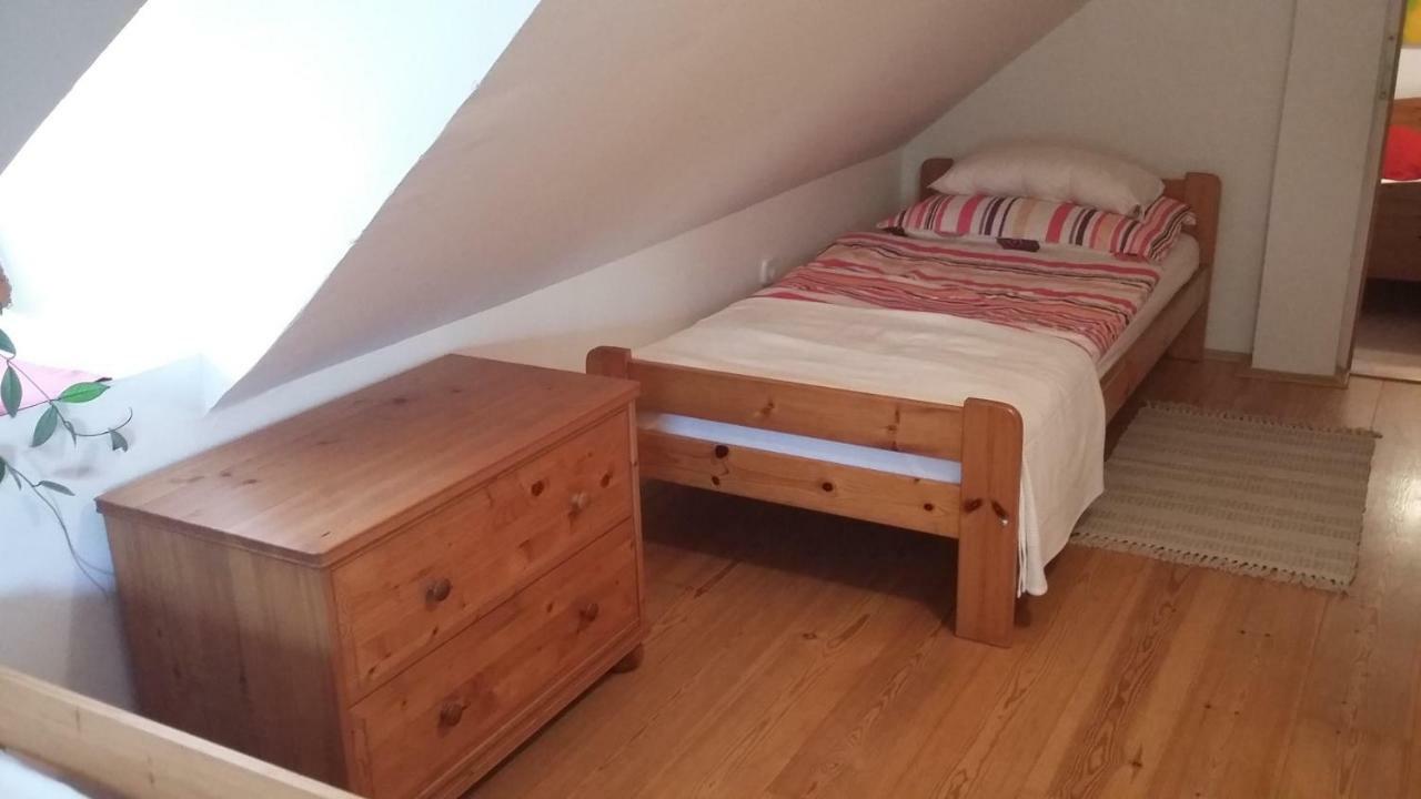 Appartement Liliomfa Apartman à Szigliget Extérieur photo